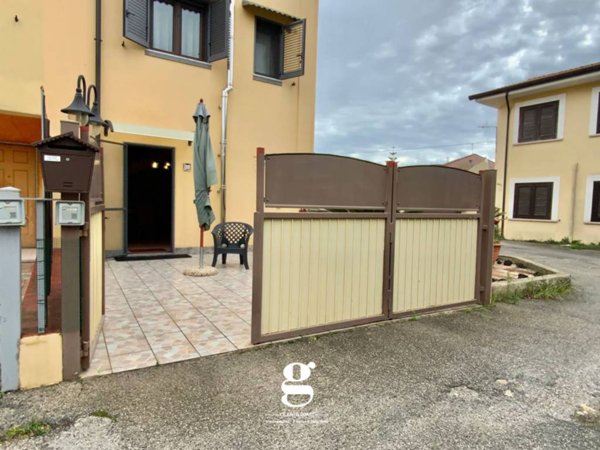 casa indipendente in vendita a Casal Velino in zona Marina di Casal Velino