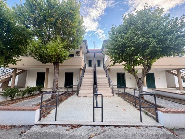 appartamento in vendita a Casal Velino