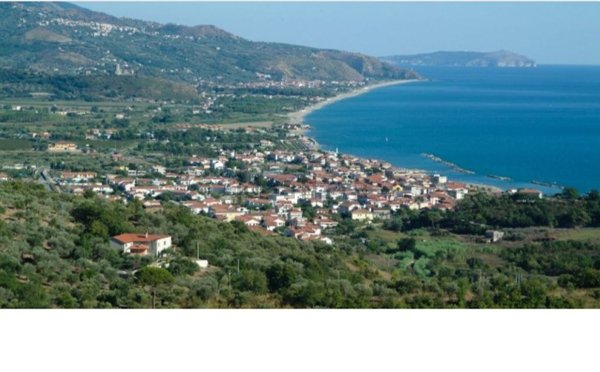 appartamento in vendita a Casal Velino in zona Marina di Casal Velino