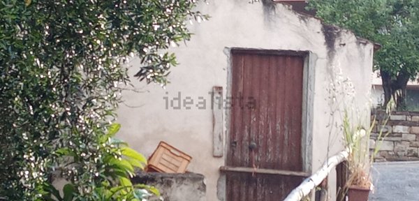 casa indipendente in vendita a Casal Velino