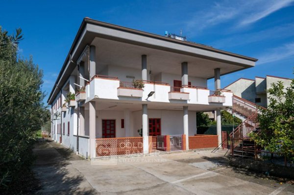 appartamento in vendita a Casal Velino in zona Marina di Casal Velino