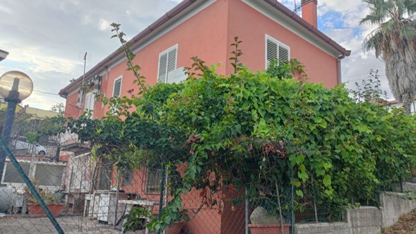 appartamento in vendita a Casal Velino