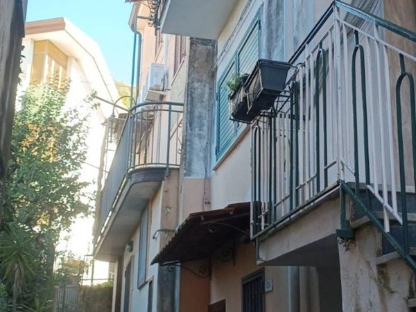 appartamento in vendita a Casal Velino in zona Acquavella