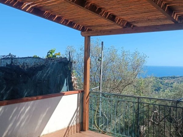 appartamento in vendita a Casal Velino