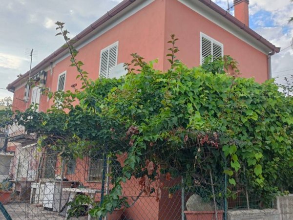 appartamento in vendita a Casal Velino