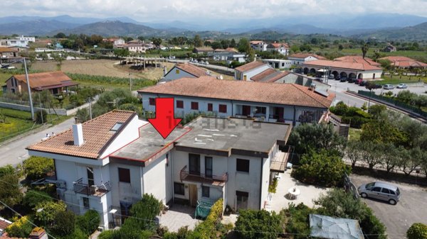 casa indipendente in vendita a Casal Velino