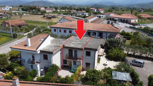 casa indipendente in vendita a Casal Velino