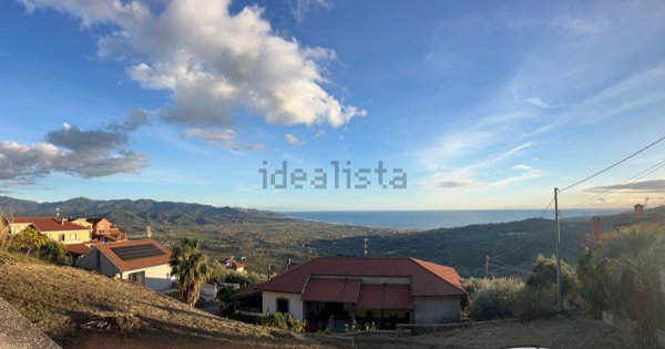terreno edificabile in vendita a Casal Velino in zona Acquavella