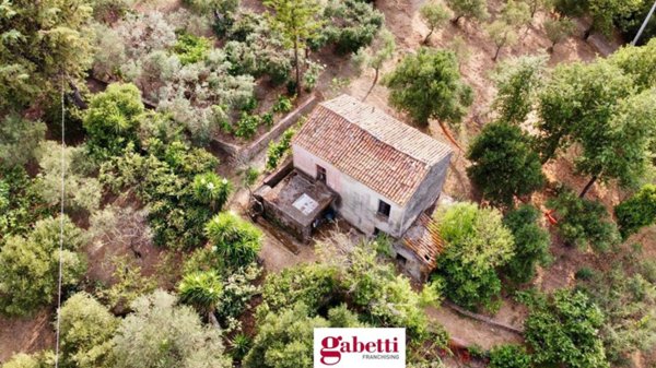terreno edificabile in vendita a Casal Velino in zona Verduzio