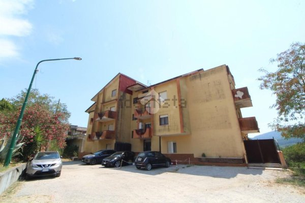 appartamento in vendita a Casal Velino in zona Verduzio