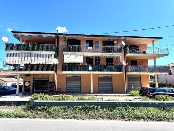 appartamento in vendita a Casal Velino in zona Verduzio