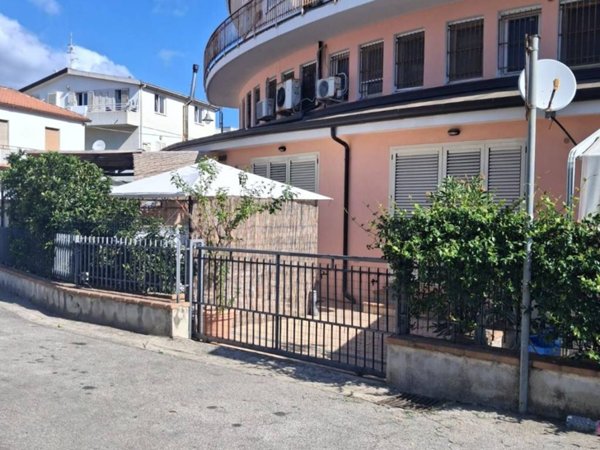 appartamento in vendita a Casal Velino in zona Marina di Casal Velino