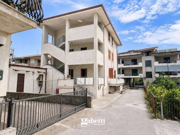 appartamento in vendita a Casal Velino in zona Marina di Casal Velino