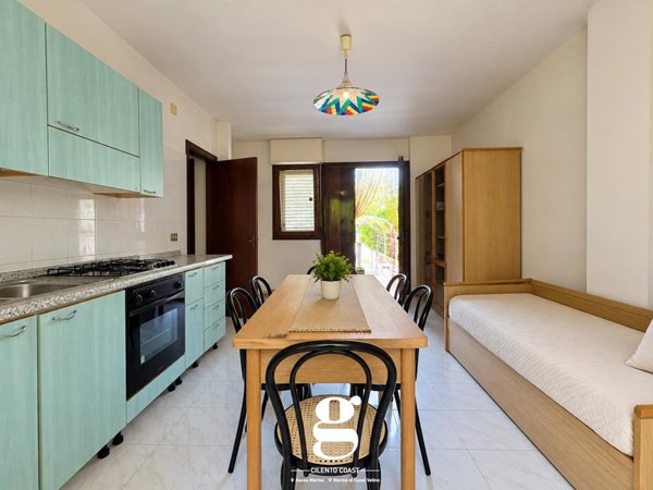 casa indipendente in vendita a Casal Velino in zona Marina di Casal Velino