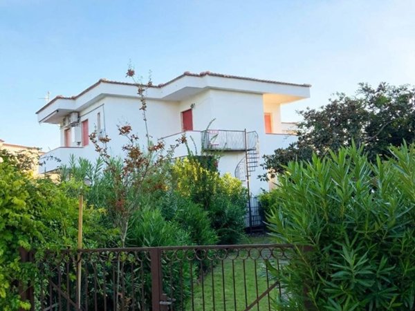 appartamento in vendita a Casal Velino in zona Marina di Casal Velino