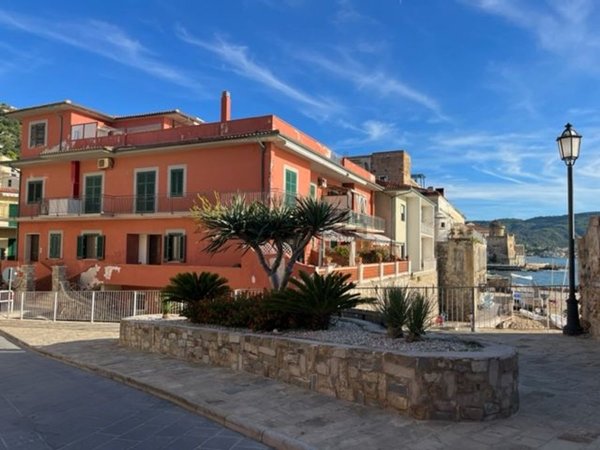 appartamento in vendita a Castellabate in zona Santa Maria