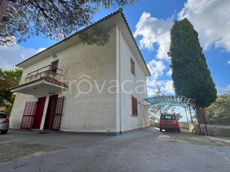 casa indipendente in vendita a Castellabate