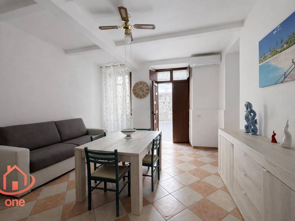 appartamento in vendita a Castellabate in zona Santa Maria