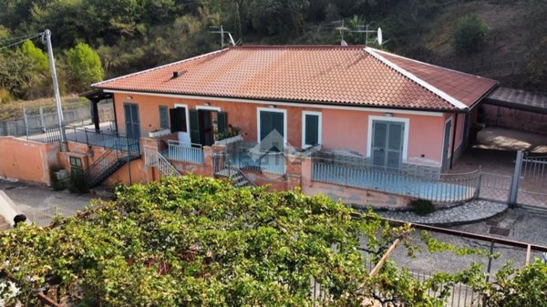 appartamento in vendita a Castellabate in zona Santa Maria