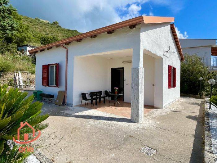 casa indipendente in vendita a Castellabate