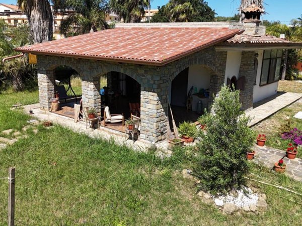casa indipendente in vendita a Castellabate in zona Alano