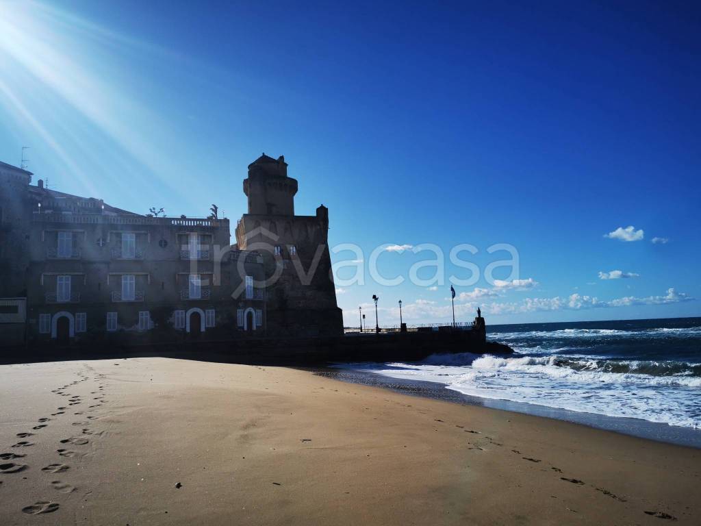 casa indipendente in vendita a Castellabate in zona Santa Maria
