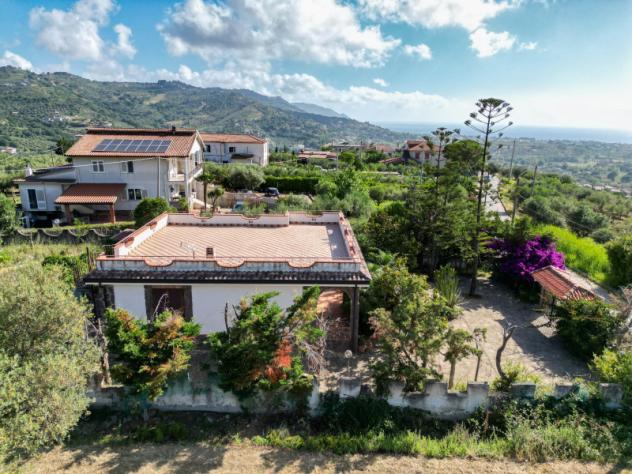 casa indipendente in vendita a Castellabate in zona Santa Maria