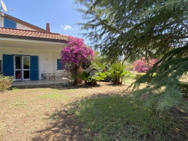 casa indipendente in vendita a Castellabate in zona Santa Maria