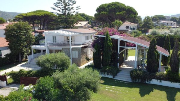 casa indipendente in vendita a Castellabate