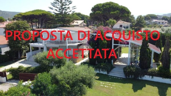 casa indipendente in vendita a Castellabate
