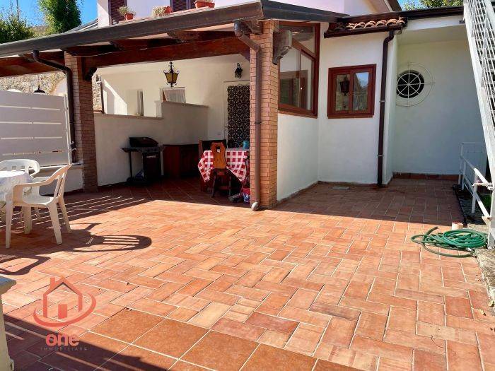 casa indipendente in vendita a Castellabate in zona San Marco