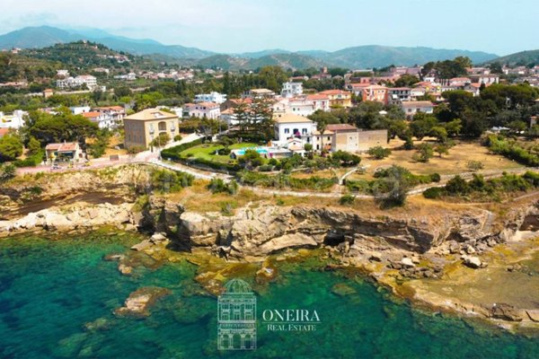 casa indipendente in vendita a Castellabate in zona San Marco