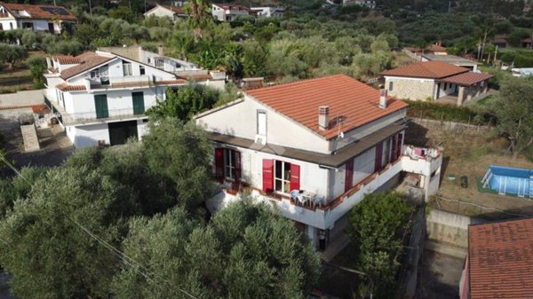 casa indipendente in vendita a Castellabate in zona Alano