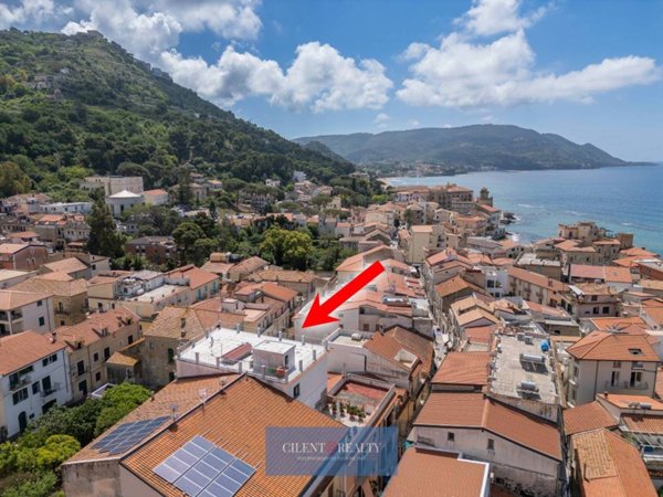 appartamento in vendita a Castellabate in zona Santa Maria