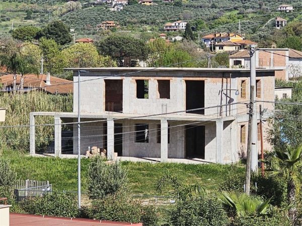 casa indipendente in vendita a Castellabate in zona Alano