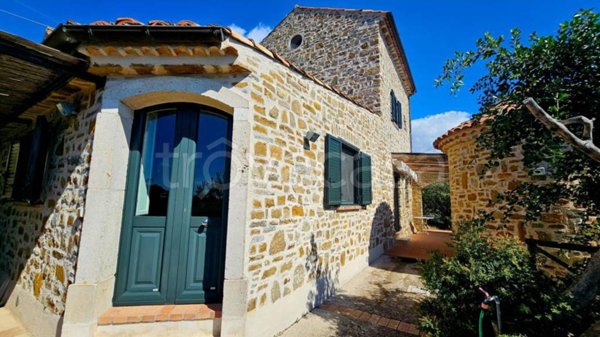 casa indipendente in vendita a Castellabate in zona San Marco