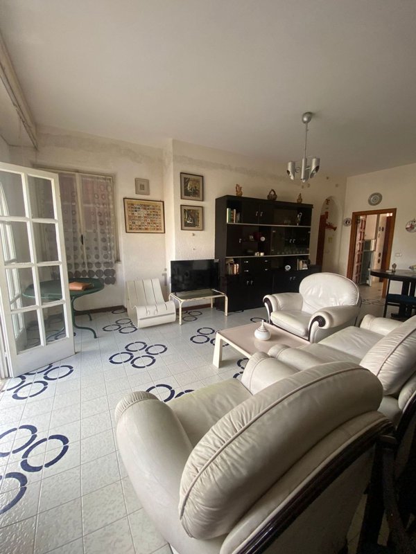 casa indipendente in vendita a Castellabate