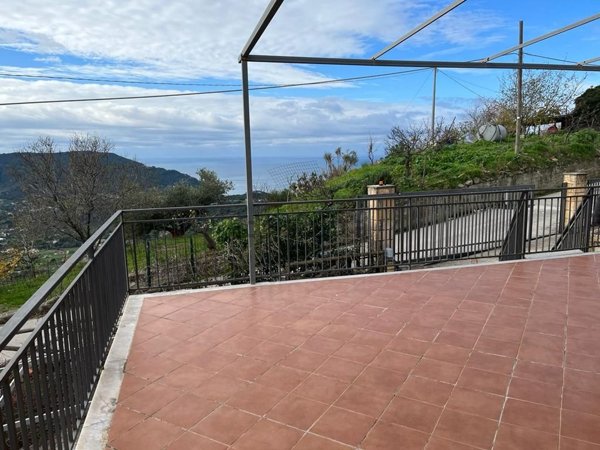 appartamento in vendita a Castellabate