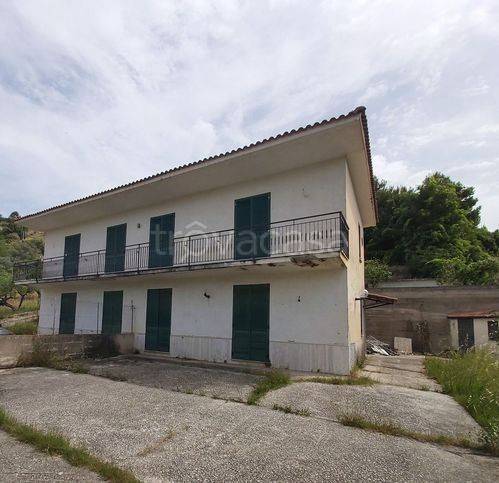 casa indipendente in vendita a Castellabate in zona San Marco