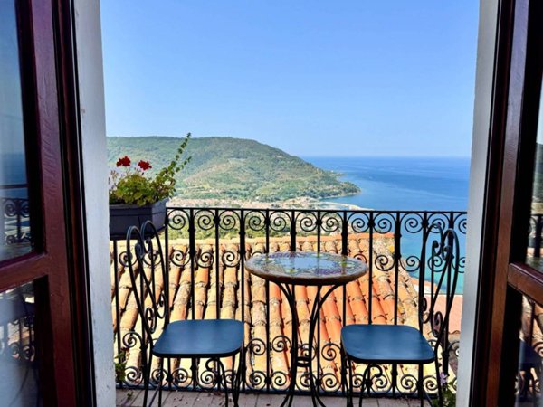 appartamento in vendita a Castellabate