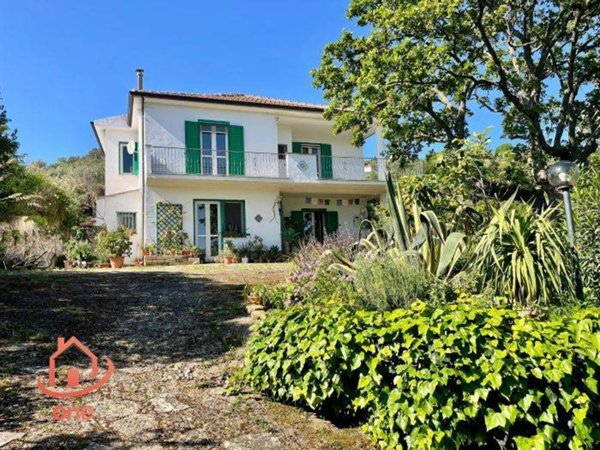 casa indipendente in vendita a Castellabate