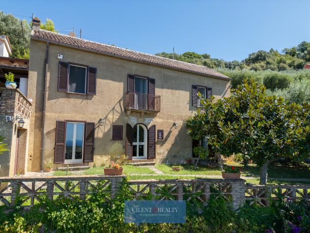 casa indipendente in vendita a Castellabate