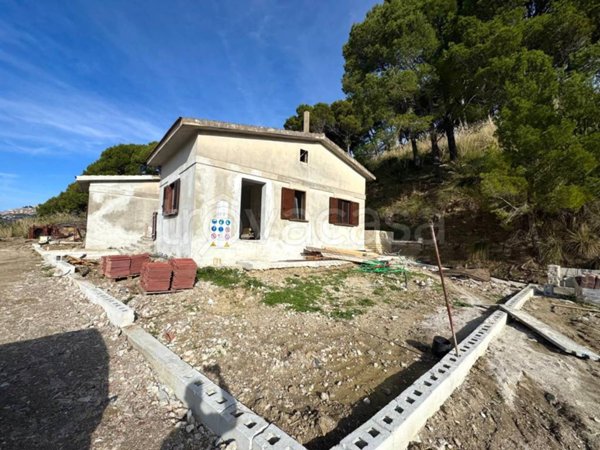 casa indipendente in vendita a Castellabate