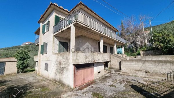 casa indipendente in vendita a Castellabate