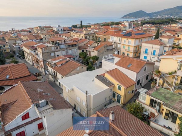 appartamento in vendita a Castellabate in zona Santa Maria