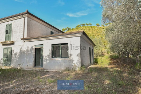 casa indipendente in vendita a Castellabate