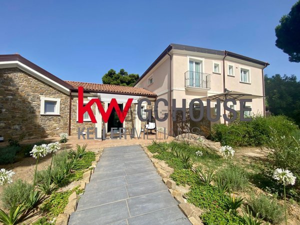 casa indipendente in vendita a Castellabate