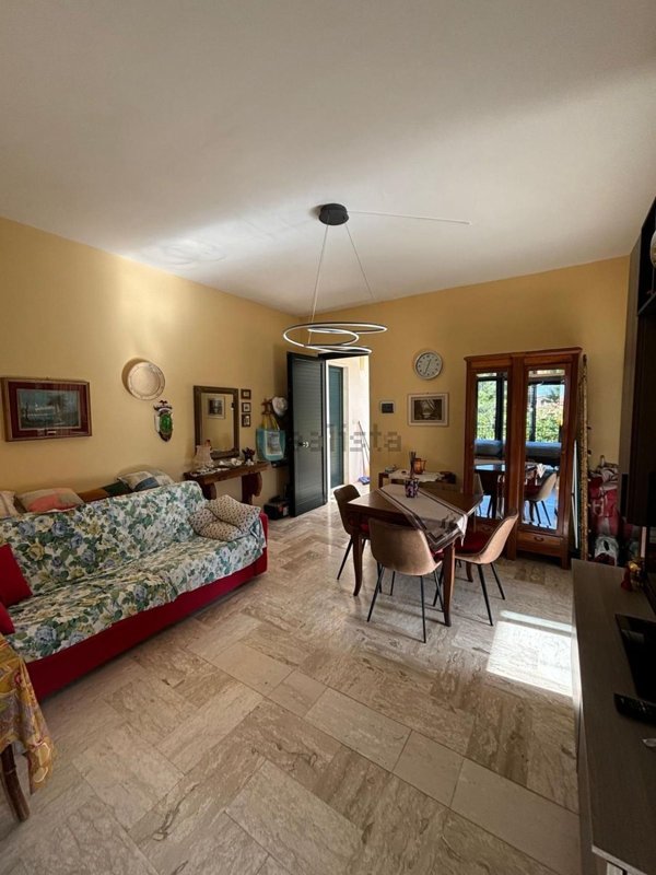 appartamento in vendita a Castellabate in zona Santa Maria