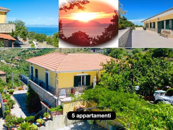 casa indipendente in vendita a Castellabate in zona Santa Maria