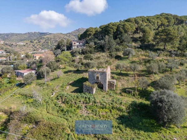 casa indipendente in vendita a Castellabate in zona San Marco